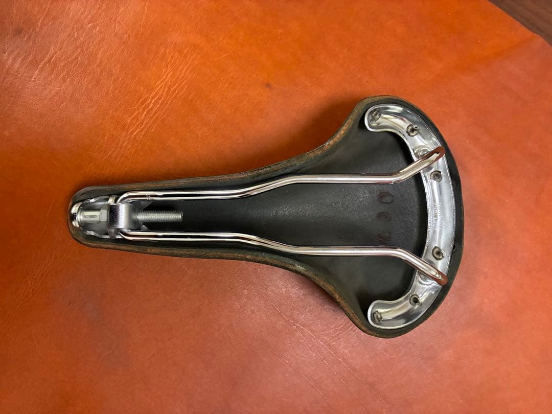 K 廃盤美品　BROOKS TEAM PRO CLASSIC 黒