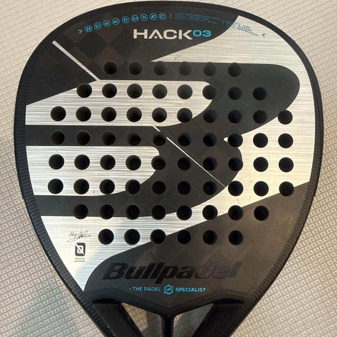 Bullpadel HACK 03 パデルラケット
