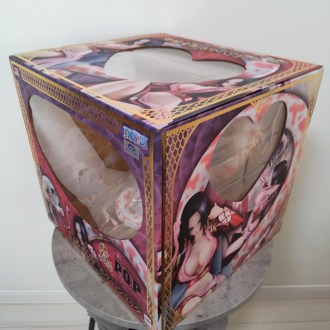 【新品未開封】POP NEO-MAXIMUM 海賊女帝 ボア・ハンコック