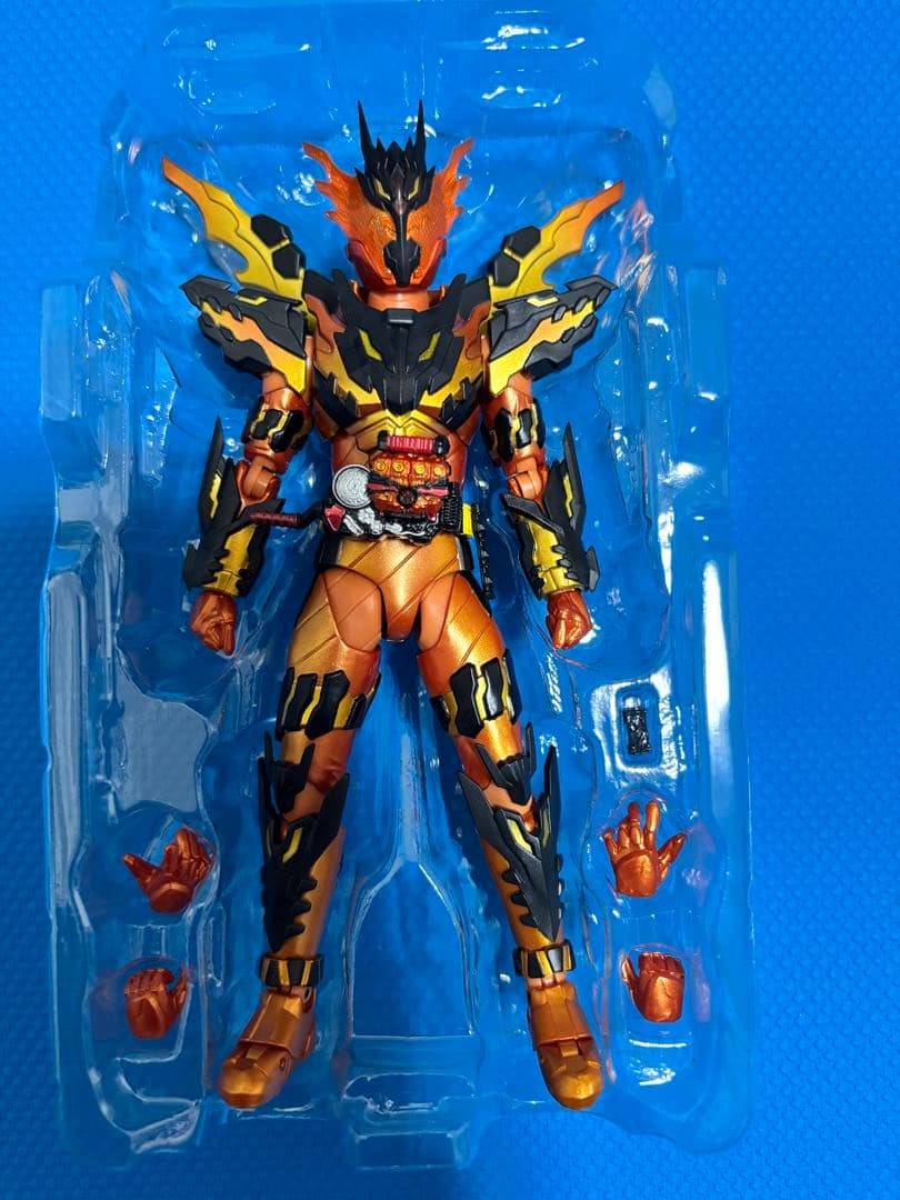 S.H.Figuarts 仮面ライダークローズマグマ　おまけ付