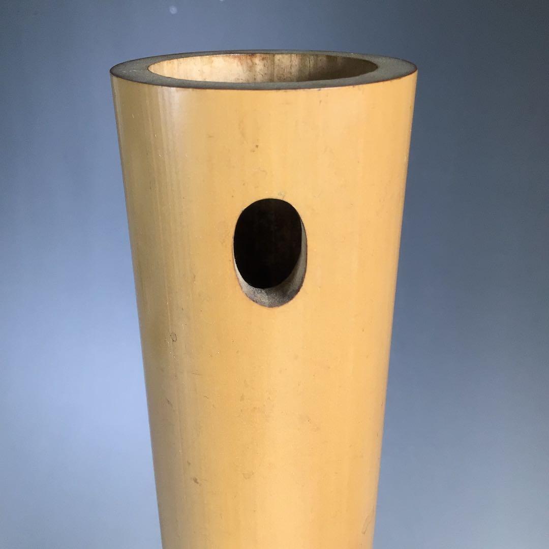 Ｎ４９　尺八花入　『黒田宗傳作』『表千家　堀内宗完　箱書』『銘　白鶴』　共箱