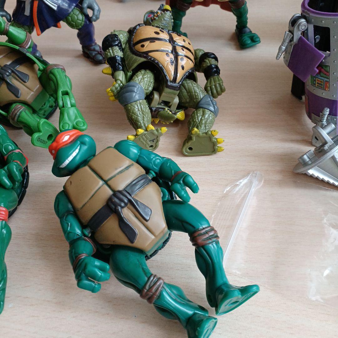 タートルズ　フィギュア　大量