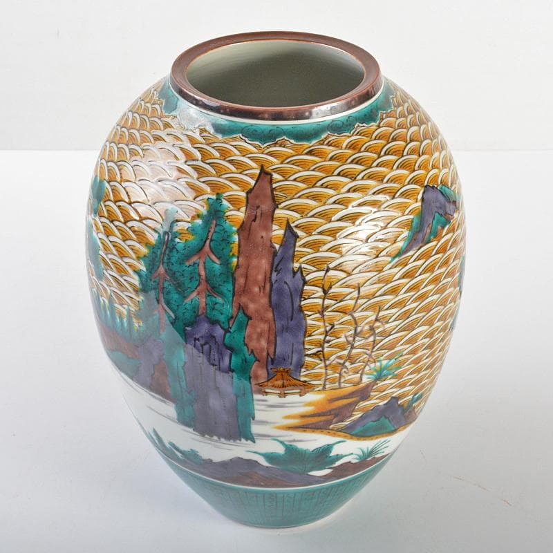 九谷焼　三代三ツ井為吉作　色絵山水紋　花生　共布共箱　M　R6752B