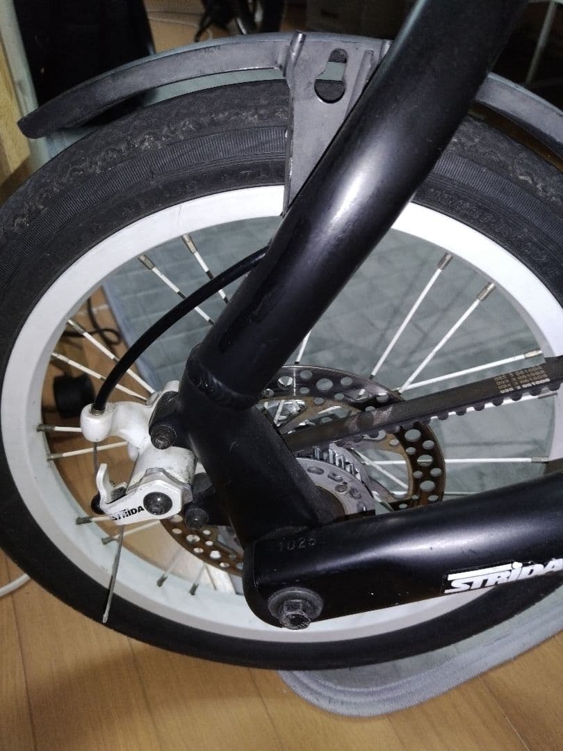【引き取り限定】STRIDA 5.0 ブラック 16インチ 折りたたみ自転車