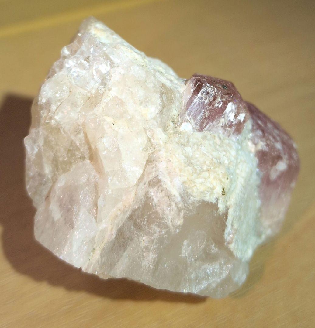 ミャンマー産 ルーべライト トルマリン　宝石鉱物標本