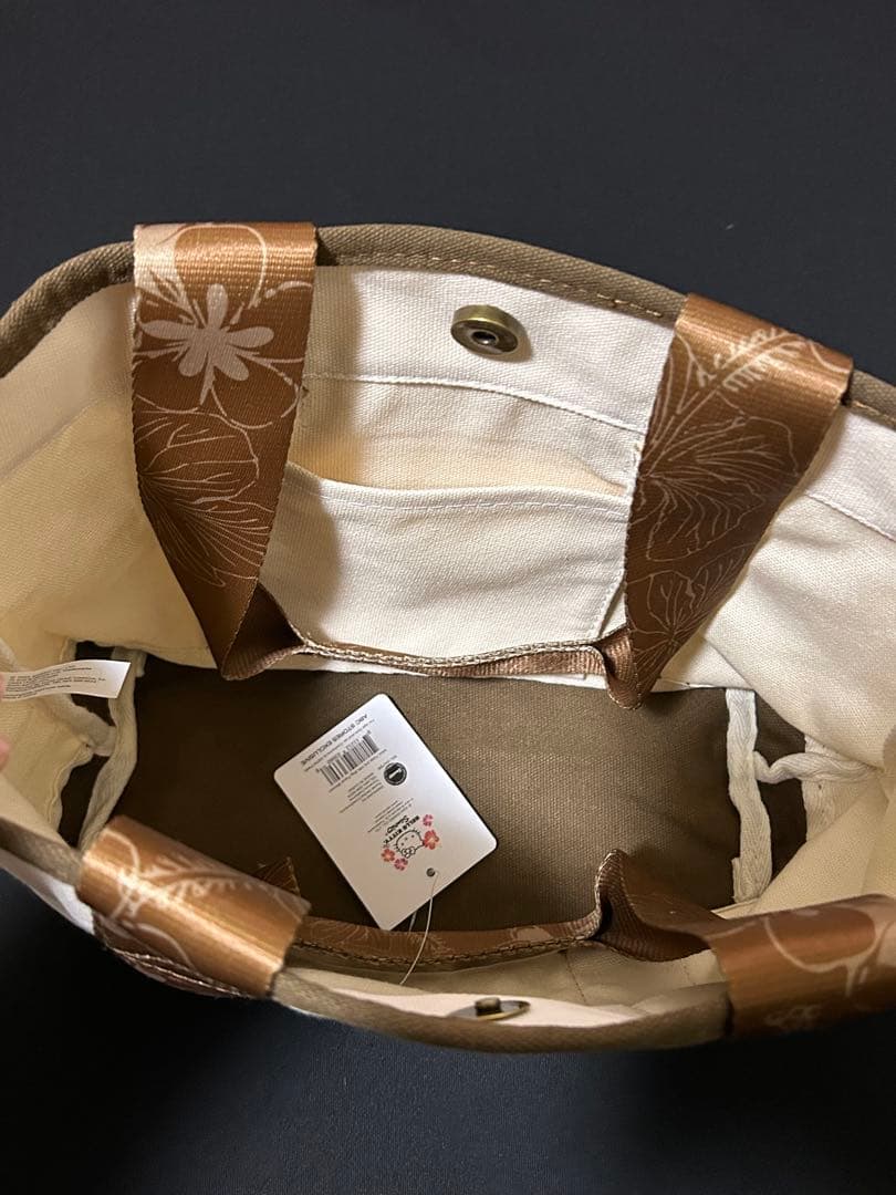 【未使用】ハワイ abcstore 日焼けキティ トートバッグ ぬいぐるみセット