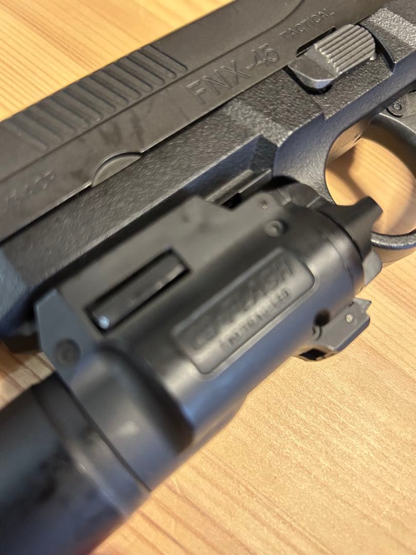 東京マルイ FNX-45 TACTICAL タクティカル ガスガン 黒ライト付き