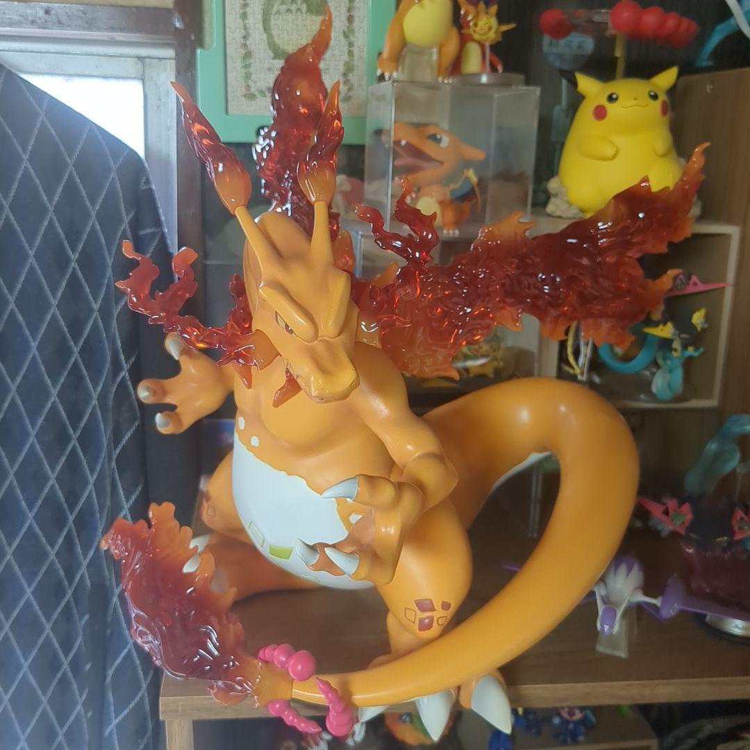 ポケモンフィギュア　巨大マックスリザードン