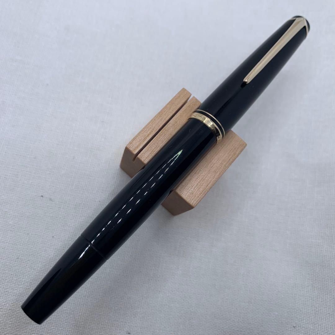 【やや訳あり】モンブラン　no.24 万年筆　14C ブラック　2桁シリーズ