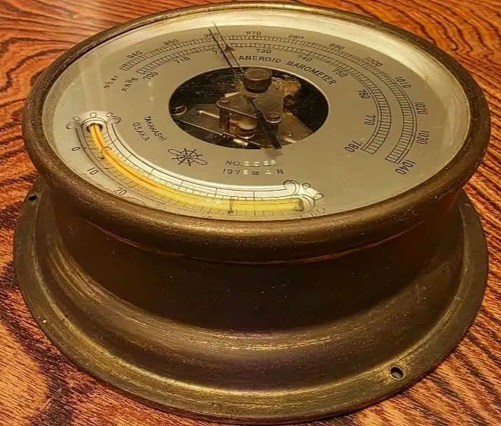アネロイドバロメーター タカハシ 1976年製