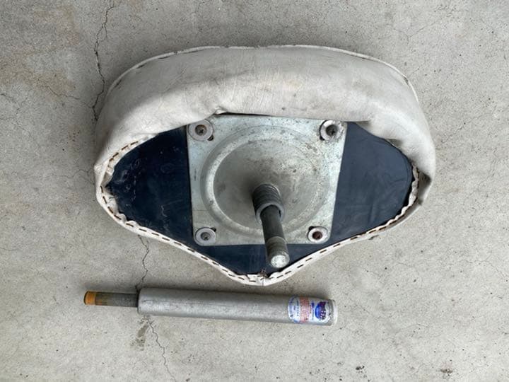 ボート椅子　ジョンボート　バスフィッシング　トップウォーター