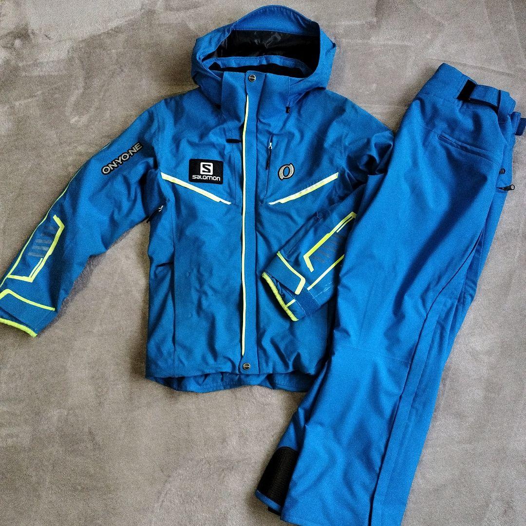 ONYONEスキーウェア ジャケットとパンツセット