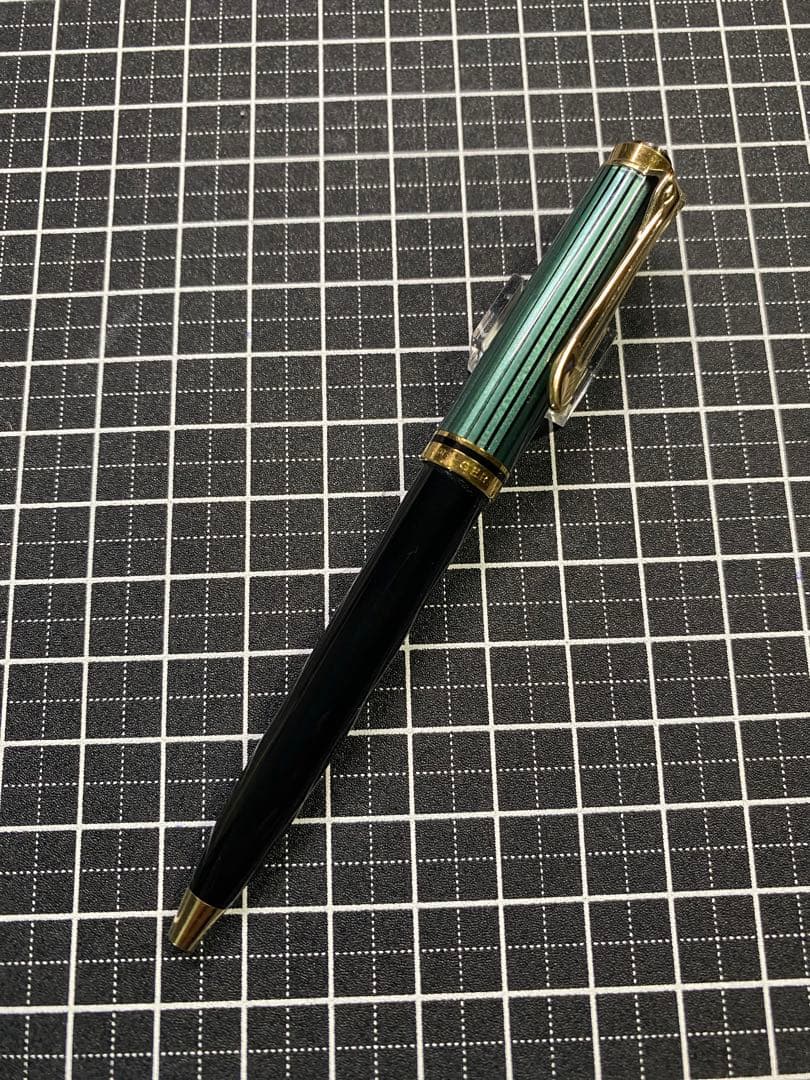 PELIKAN SOUVERAN K300 Green-stripe ボールペン