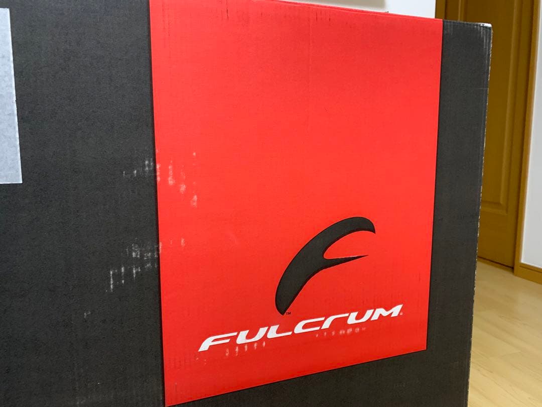 さ*か様 送料無料　美品　フルクラム　レーシングゼロ　クイックリリース付　USB