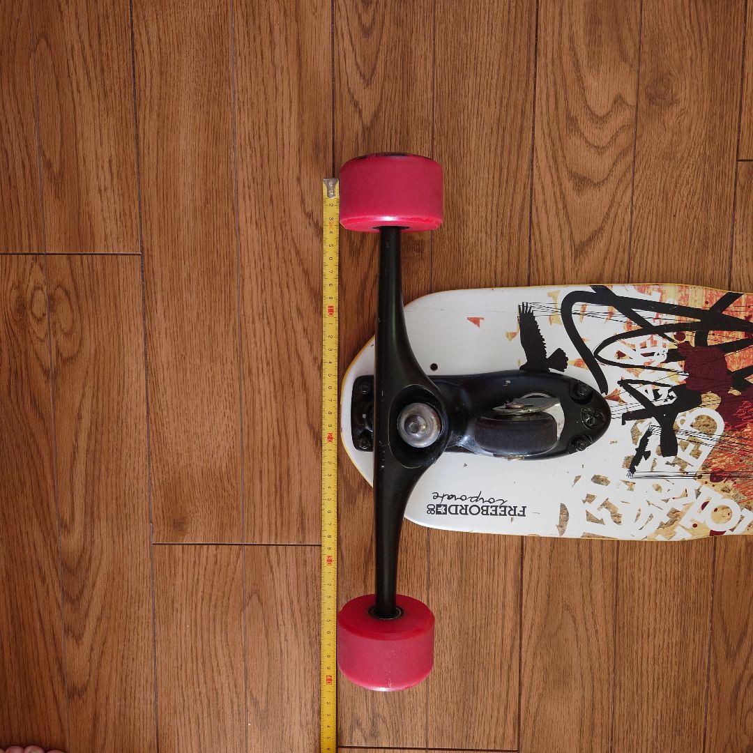 FREEBORD アートグラフィック スケートボード 値下げ中