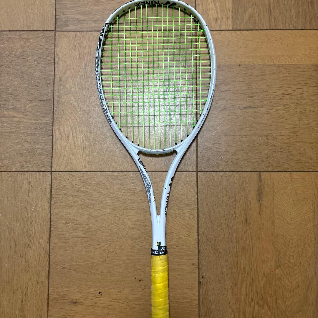 YONEX GEOBRAK 70s テニスラケット美品　ガット新品