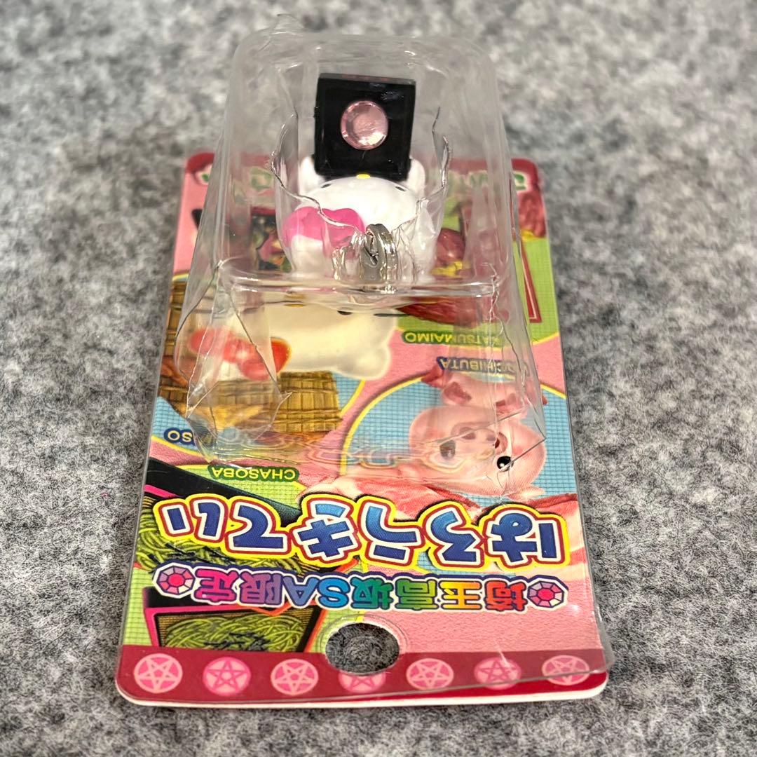 ハローキティ 埼玉高坂SA限定 彩の玉手箱　ファスナーマスコット