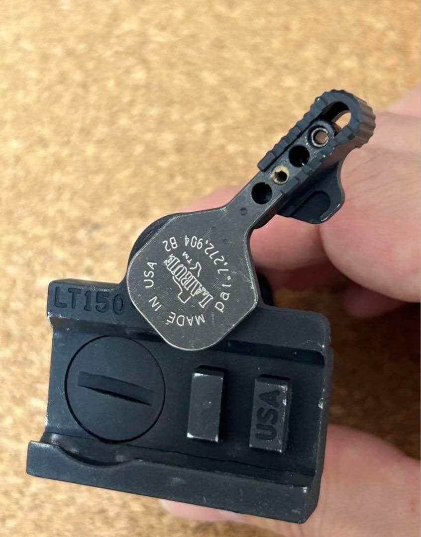 【実物】LaRue Tactical LT150 Comp M2 QDマウント