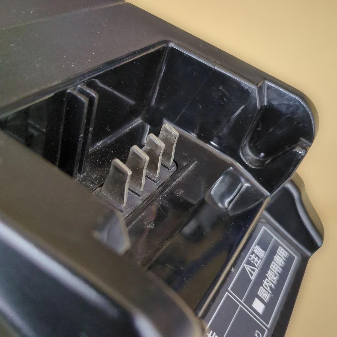 パナソニック　電動アシスト自転車　充電器　NKJ069Z2