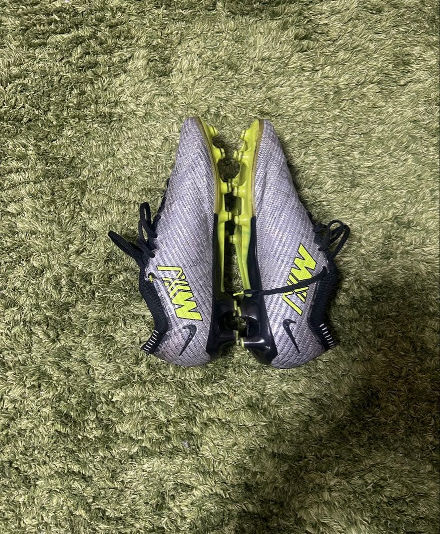 Nikeズームマーキュリアルヴェイパー15エリート AG-PRO