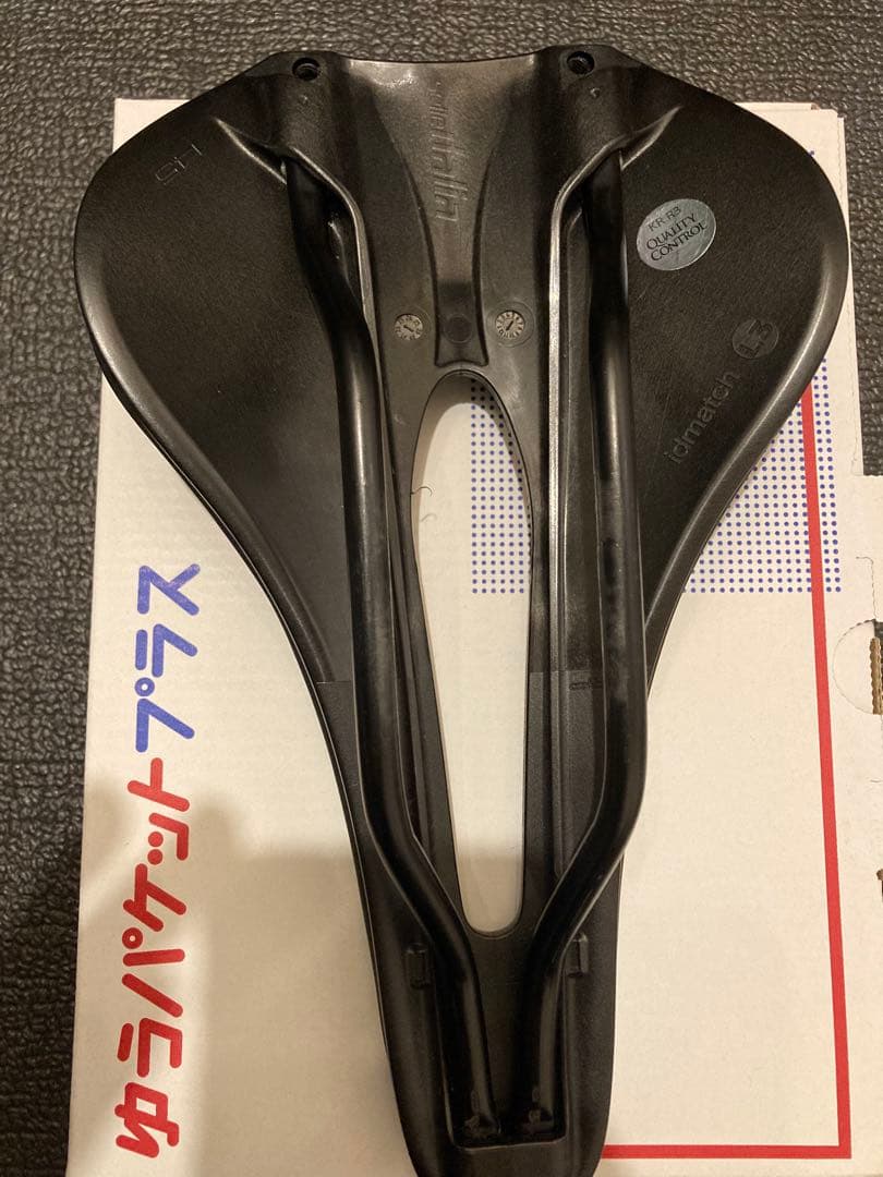 【中古】NOVUS BOOST EVO S.F Mn BK L サドル