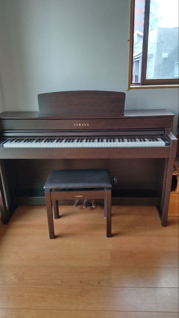 YAMAHA 電子ピアノ ダークブラウン 椅子付き