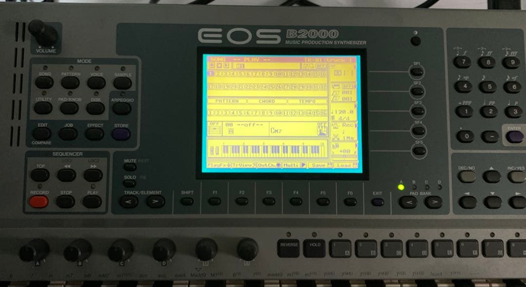 YAMAHA EOS B2000 61鍵 シンセサイザー ハードケース付き