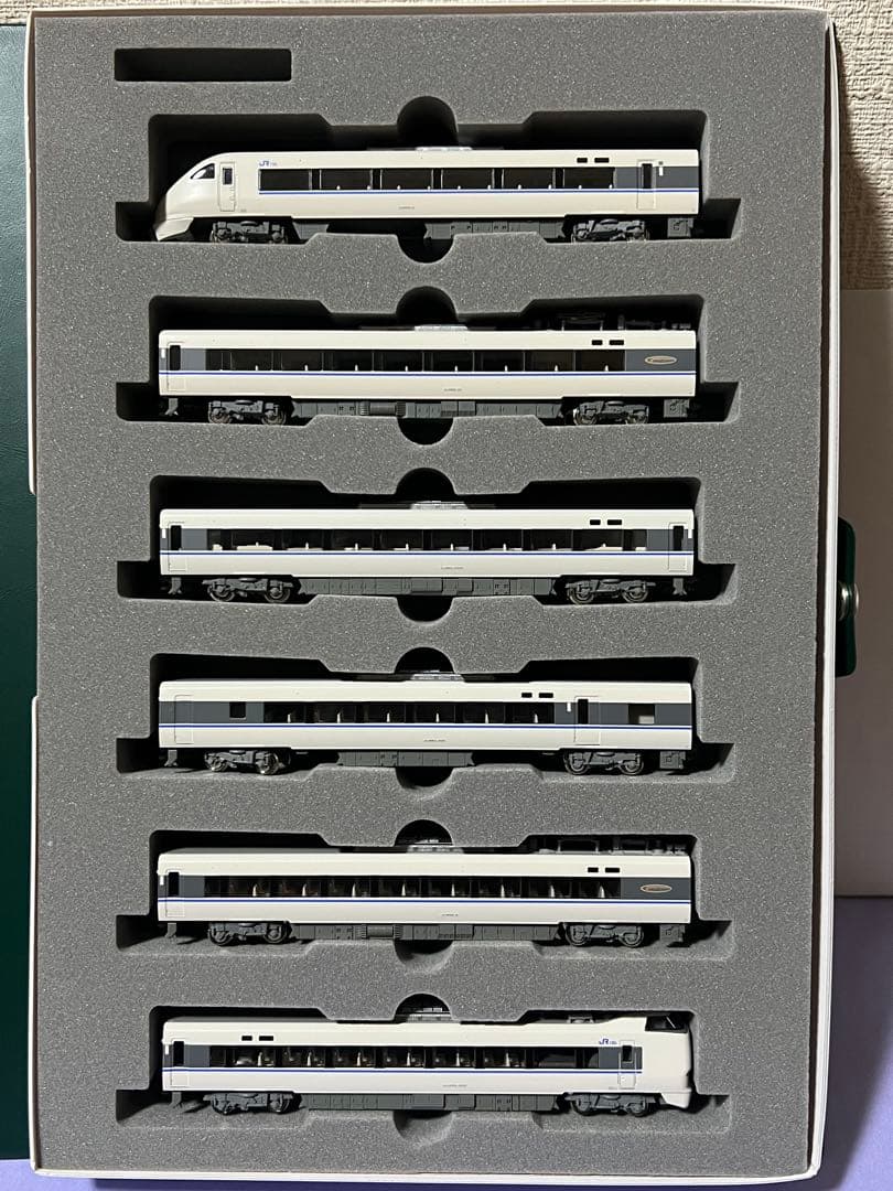 KATO 683系サンダーバード6両セット。 10-482