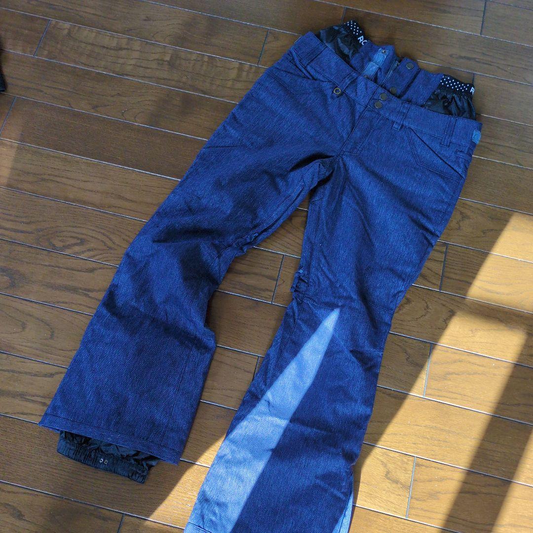 【美品】ROXY　スノボウェア　上下セット　ボーダー　マルチカラー　デニム風　Ｓ