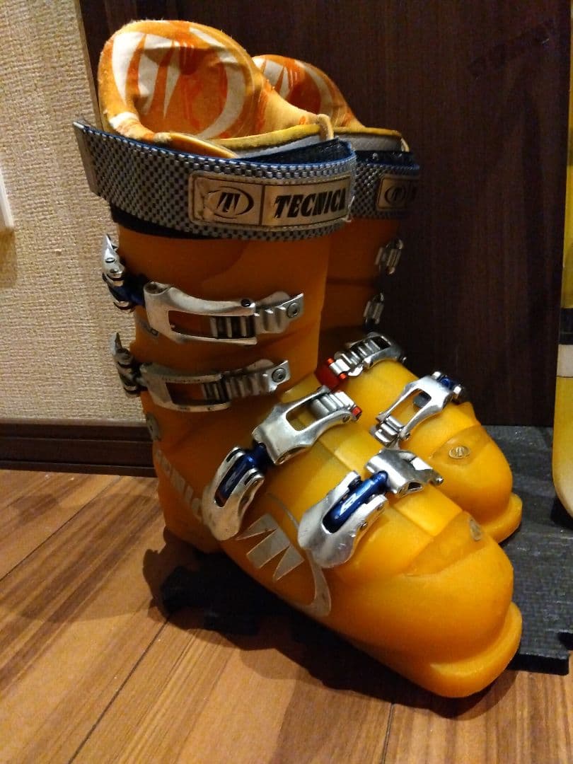 高級【ハイエンド】 SALOMON 男女兼用 スキーセット メンテ・WAX済み✔