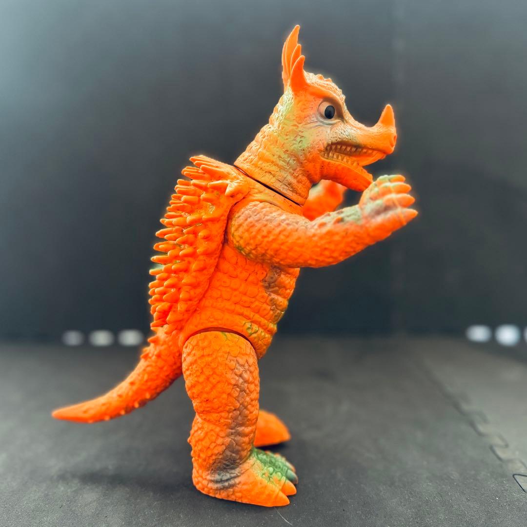 【FROM JAPAN】ブルマァク アンギラス ソフビ 当時物