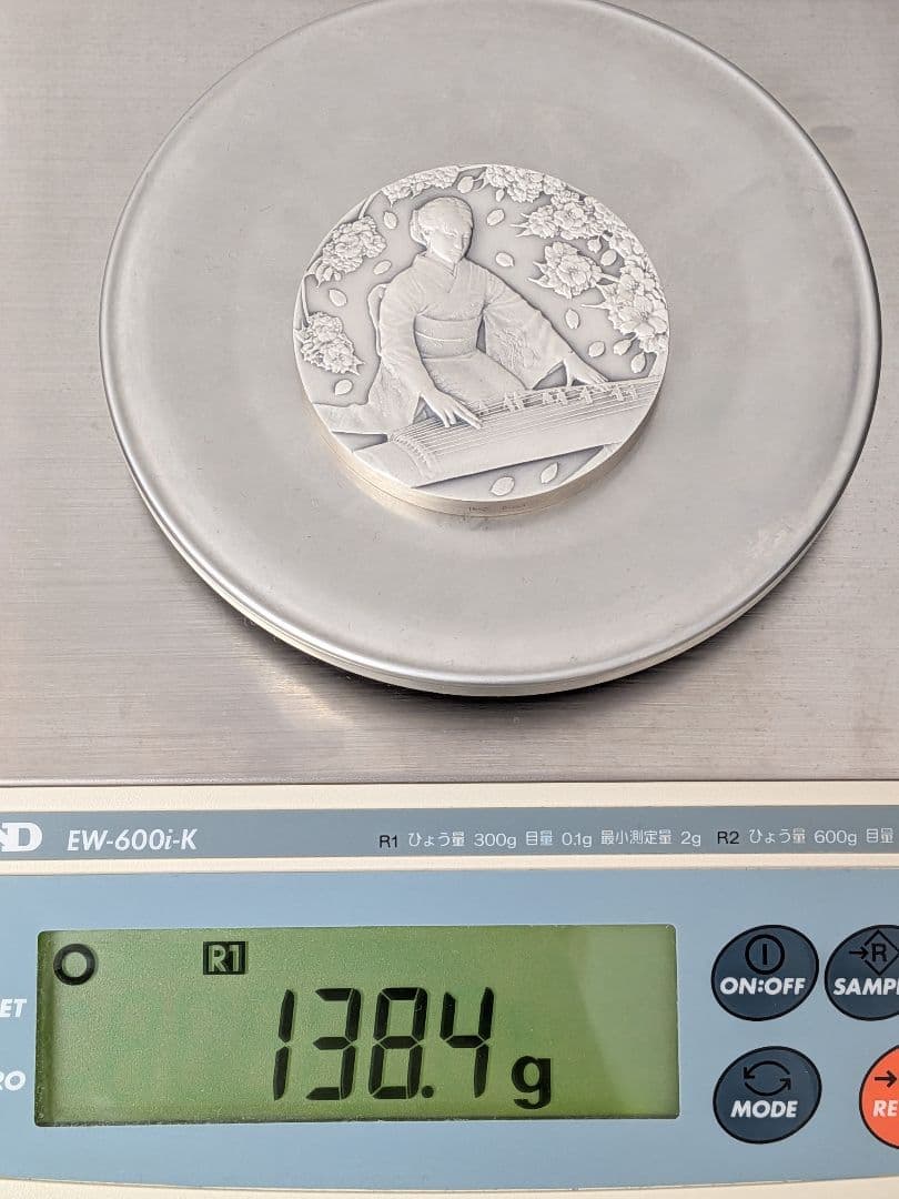 【美品】平成二十六年 桜の通り抜け記念 純銀（999）メダル 135g