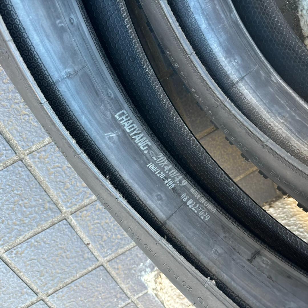 ファットタイヤ CHAOYANG 20×4.0 チューブ付き 程度良好山アリ