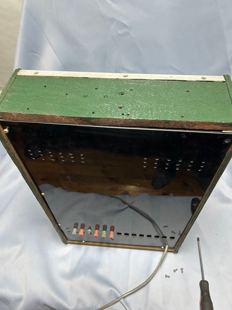 定電圧電源装置　3回路　【ジャンク】　レトロ