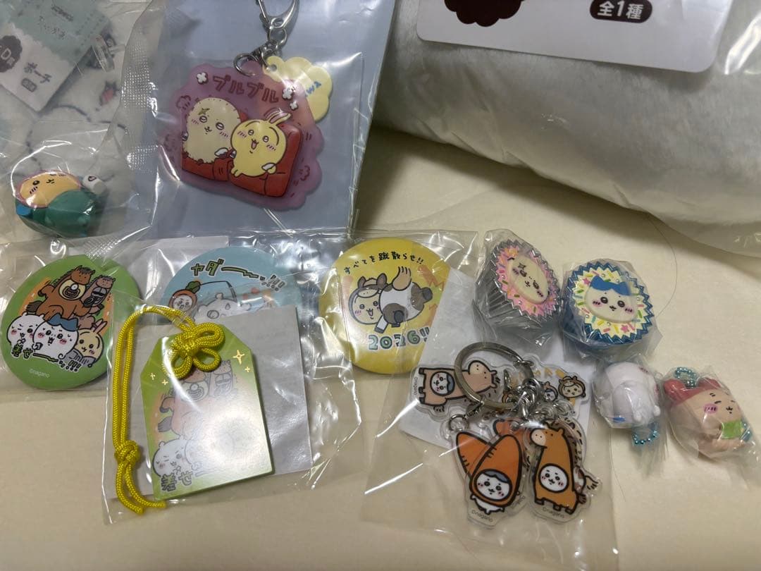 コンバースちいかわ黒1種　ちいかわ　エニマイくじ　その他キーホルダー類