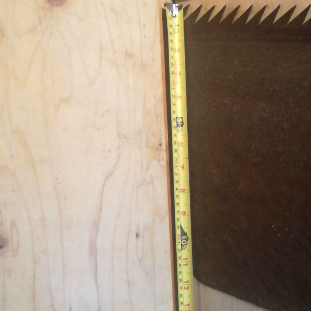 丸太の縦引きノコ玉打ち