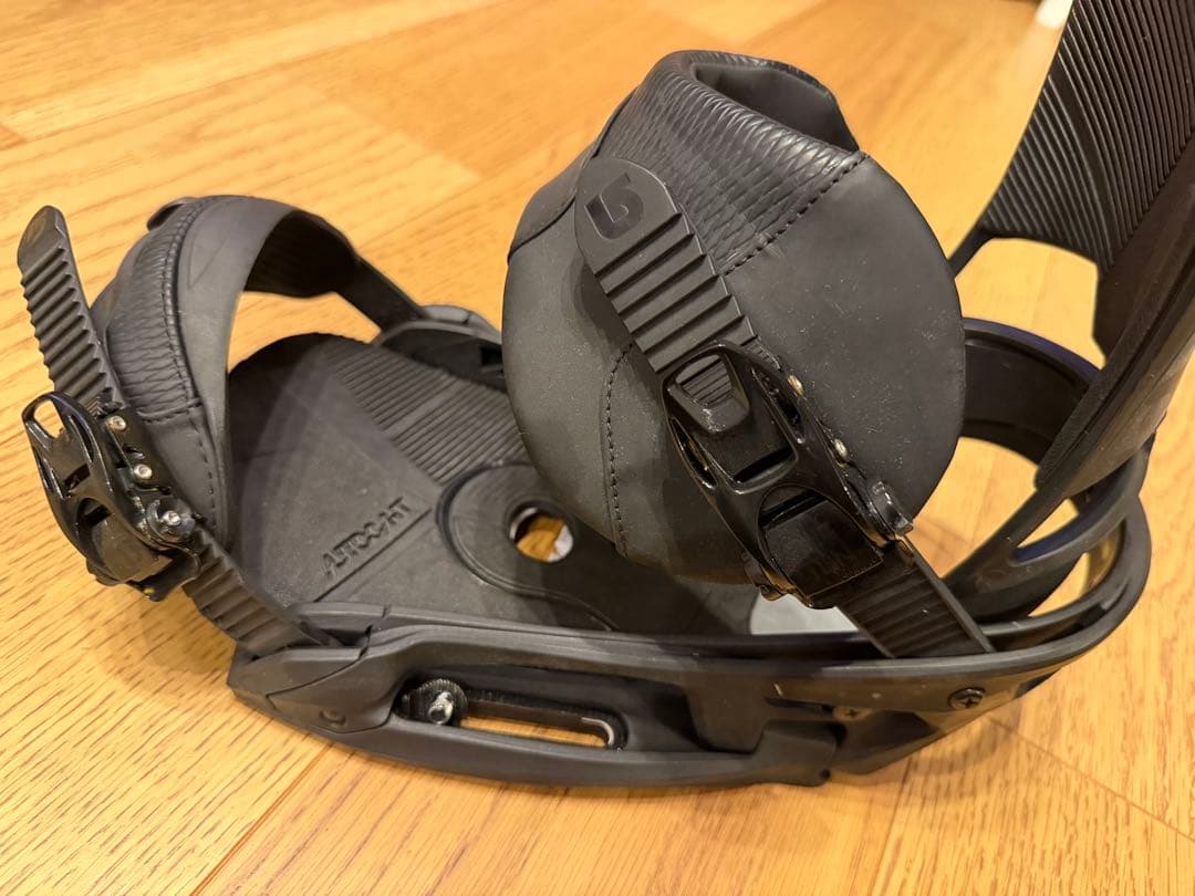 BURTONスノーボードビンディング　CARTEL M/L