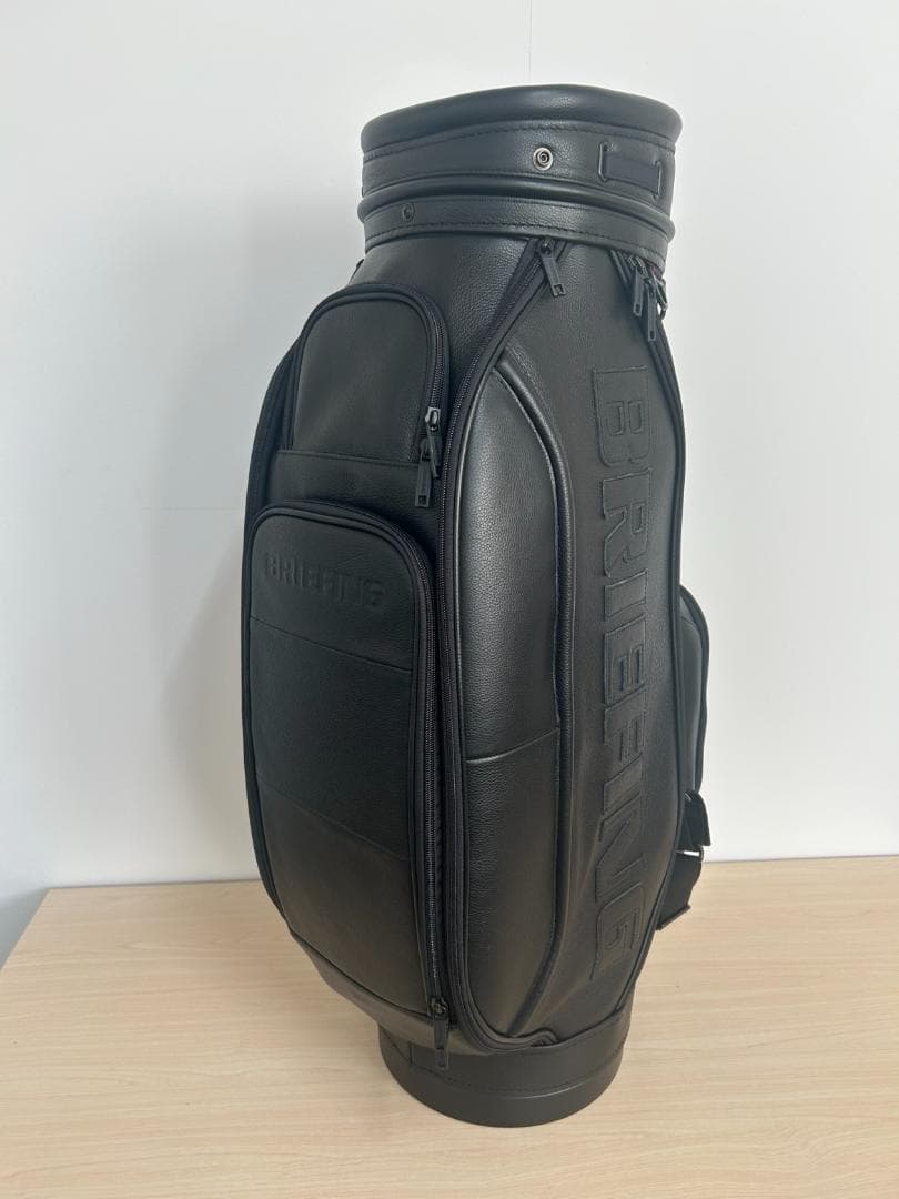 BRIEFING　ブラックレザーゴルフキャディバッグ　新品未使用 045