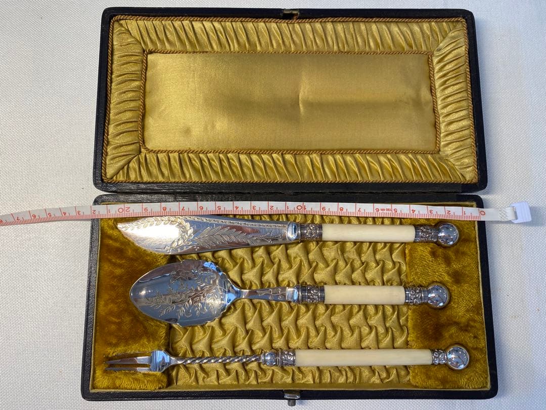 アンティーク　ヨーロッパ カトラリー3点セット