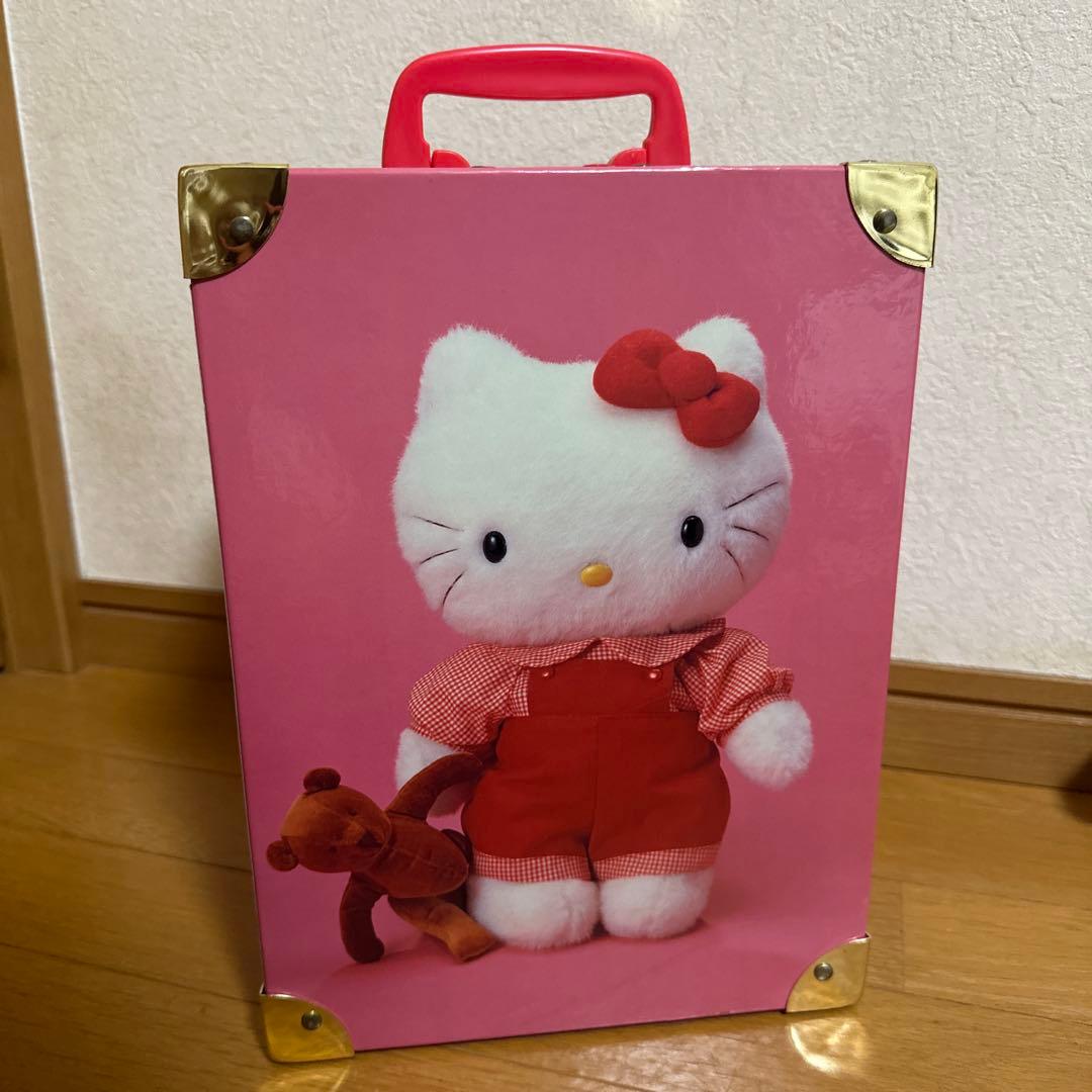 希少ハローキティ 1997年限定非売品 シリアルナンバー入り トランク付き