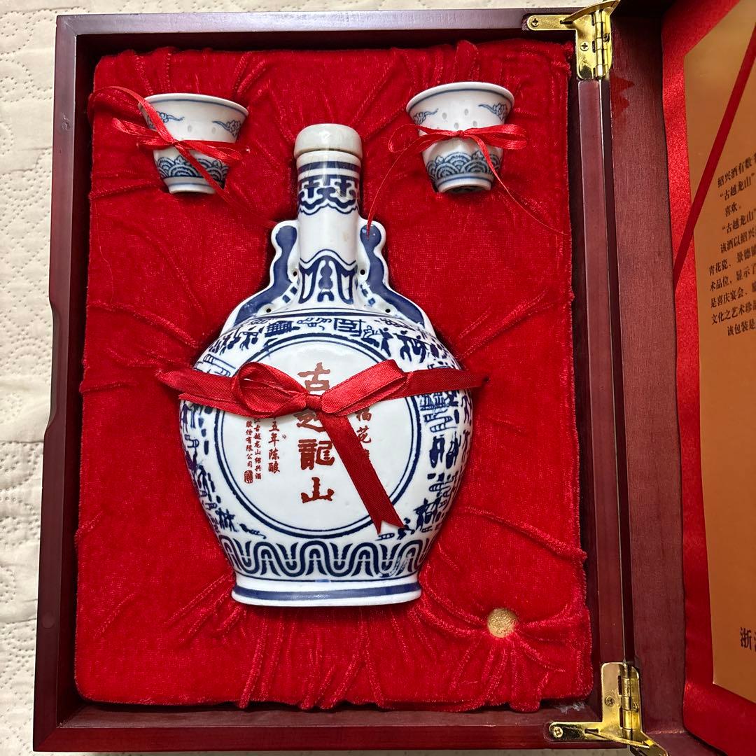 紹興酒　古越龍山 千福花雕酒 500ml 木箱入り