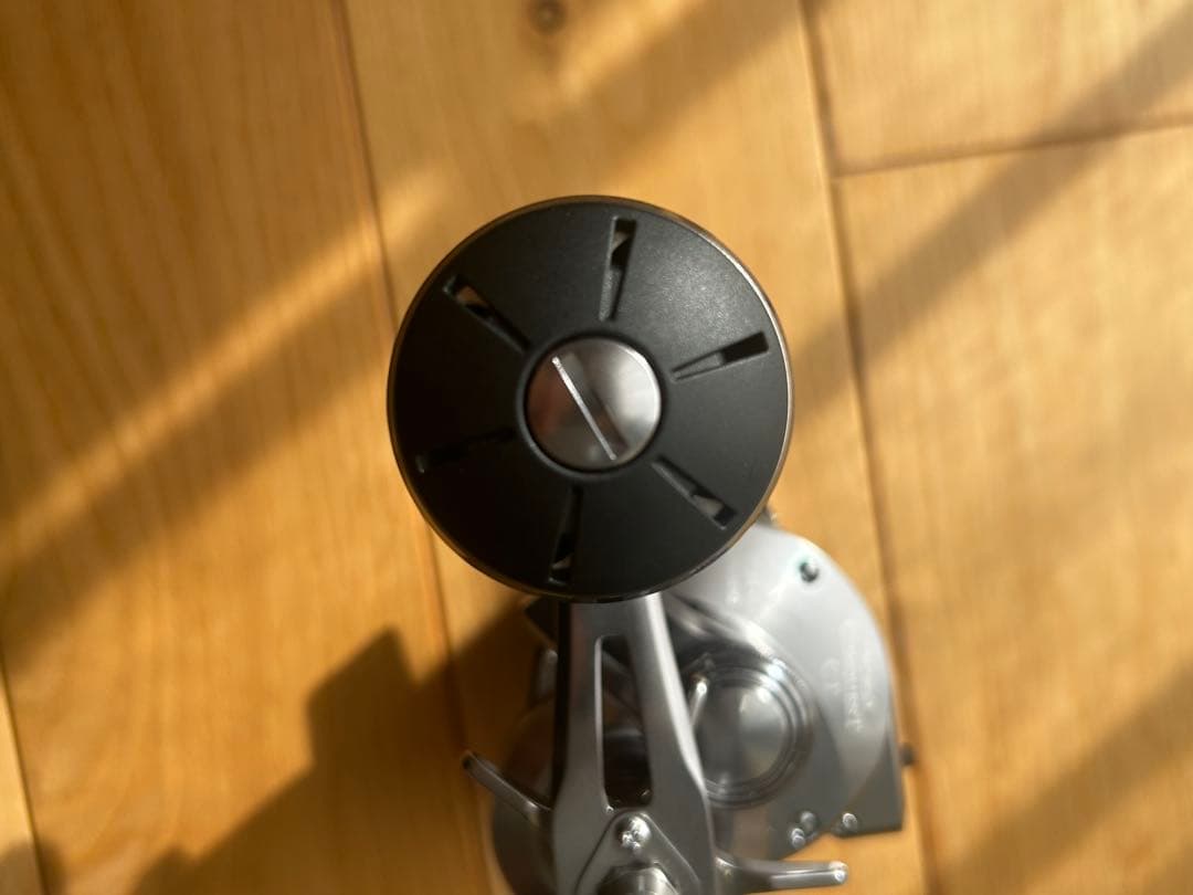 超美品　シマノ　25オシアコンクエストCT 200HG