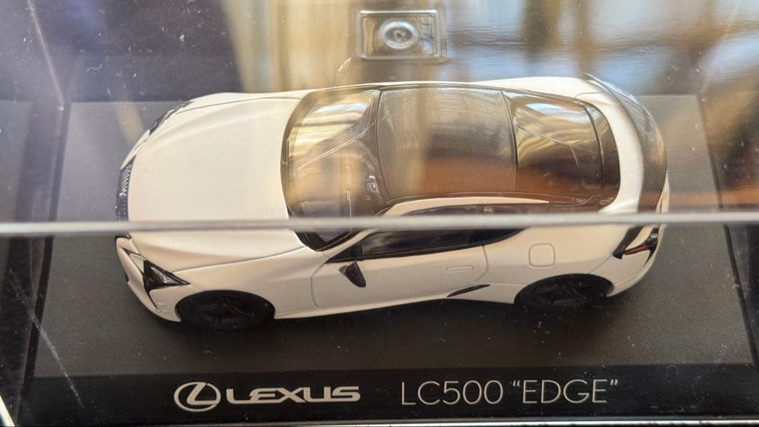 1/43 レクサス LC500ミニカー \"EDGE\" 京商
