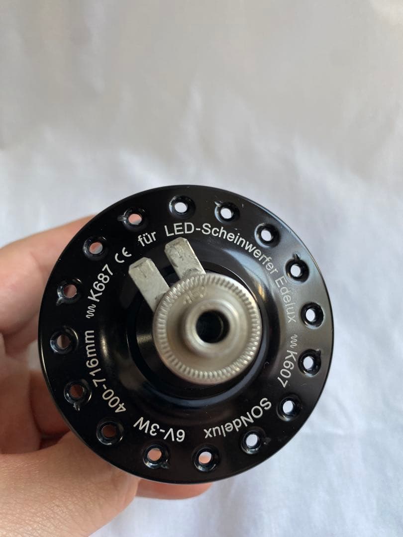 SON Nabendynamo 【delux】 32H