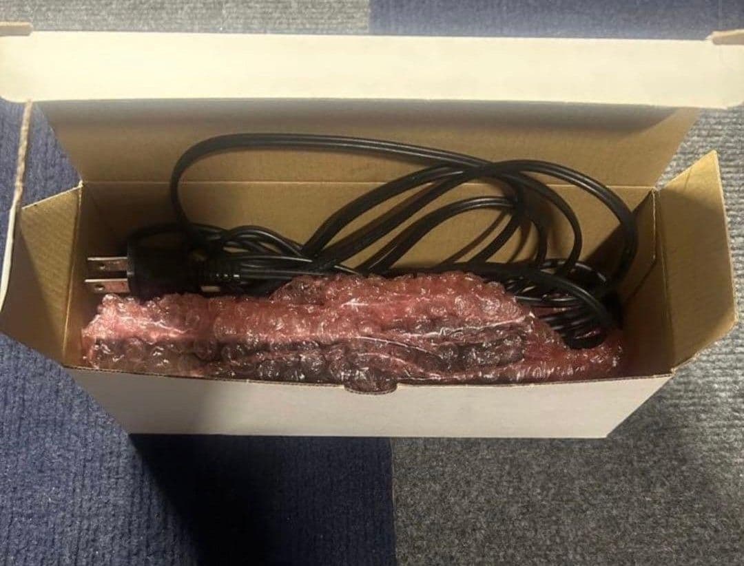 サンスター技研　⭐️電動自転車バッテリー充電器⭐️新品箱入り⭐️入手困難品