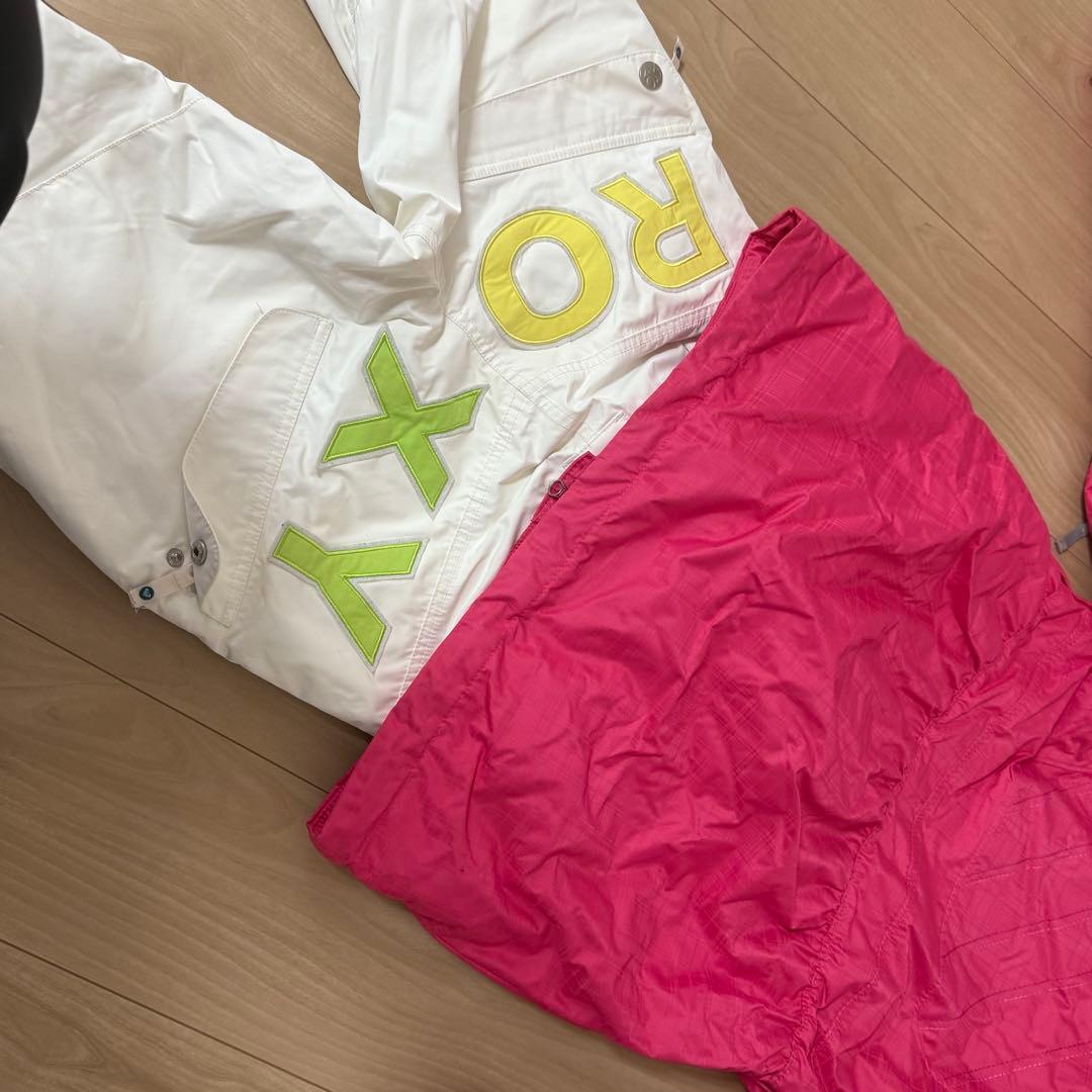 【超美品！！！】ほぼ新品のレディース スノーウェア