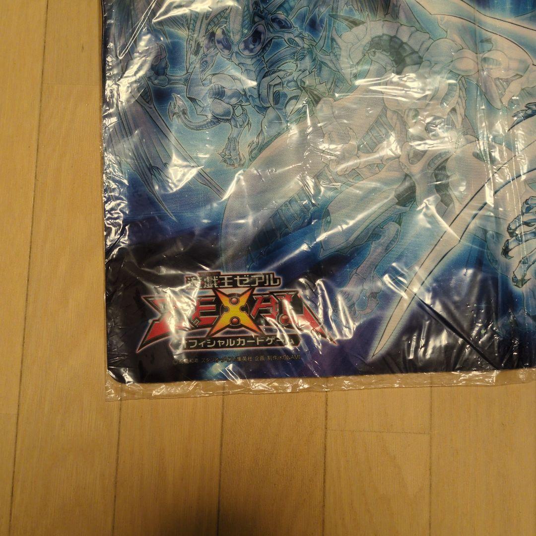 ※*読様 遊戯王 シューティングクェーサードラゴン プレイマット 未開封 1枚