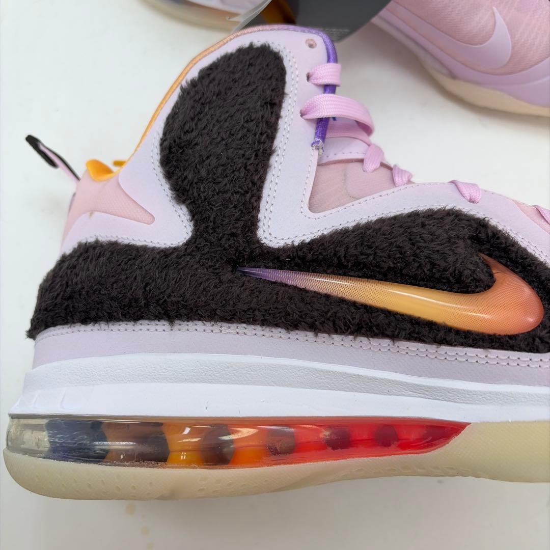 Nike LeBron ９レトロ リーガルピンク シューズ(男性用)２９センチ