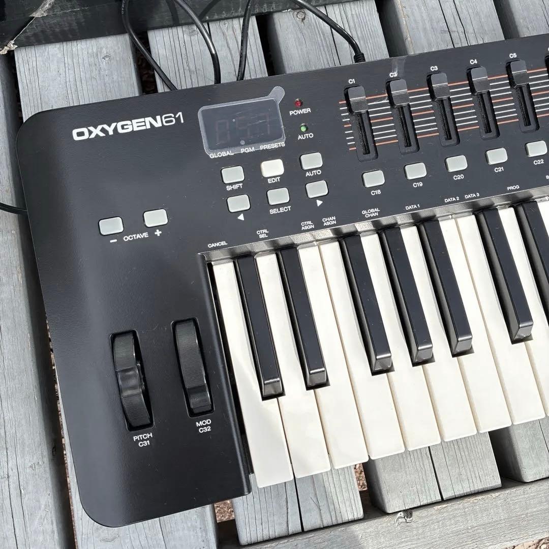 M-AUDIO OXYGEN61 USBキーボード