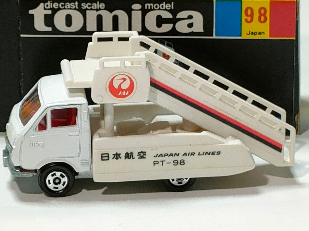 黒箱トミカ 98 JAL日本航空タラップカー　美品　日本製